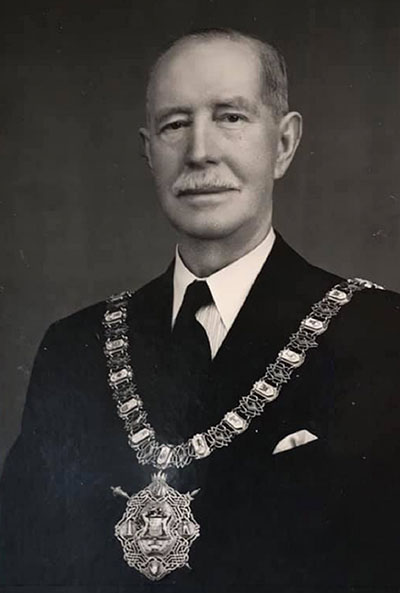 Sir Crawford McCullagh